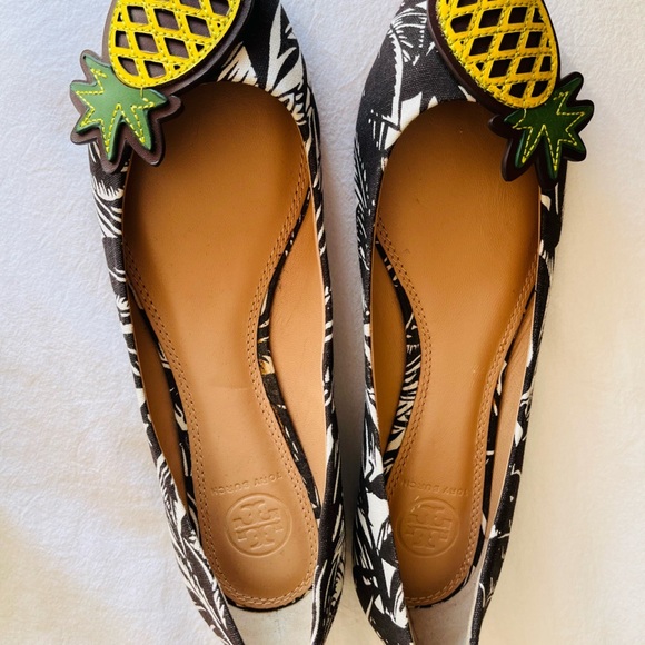 Tory Burch Liana Pineapple Ballet Flat, Size 8M - Picture 5 of 10